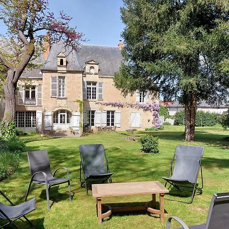 Manoir Du Bellay Bed and Breakfast Montreuil-Bellay Εξωτερικό φωτογραφία