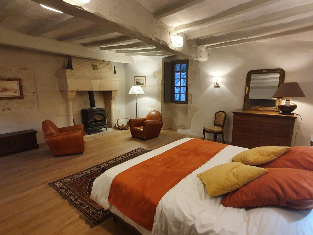 Manoir Du Bellay Bed and Breakfast Montreuil-Bellay Εξωτερικό φωτογραφία