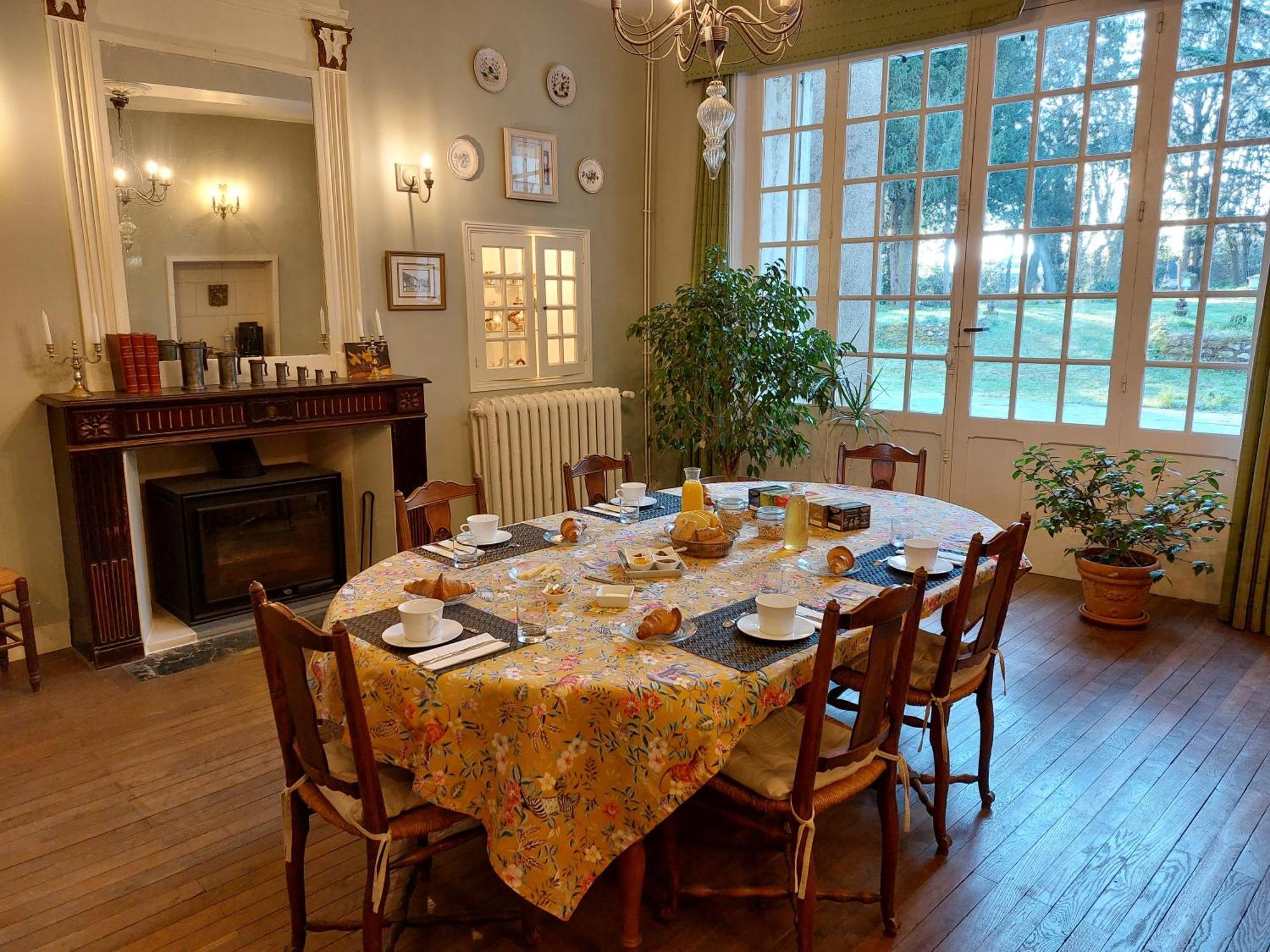 Manoir Du Bellay Bed and Breakfast Montreuil-Bellay Εξωτερικό φωτογραφία